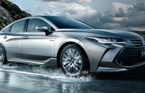 中国人保携手嘉兴嘉致丰田汽车线上团购会